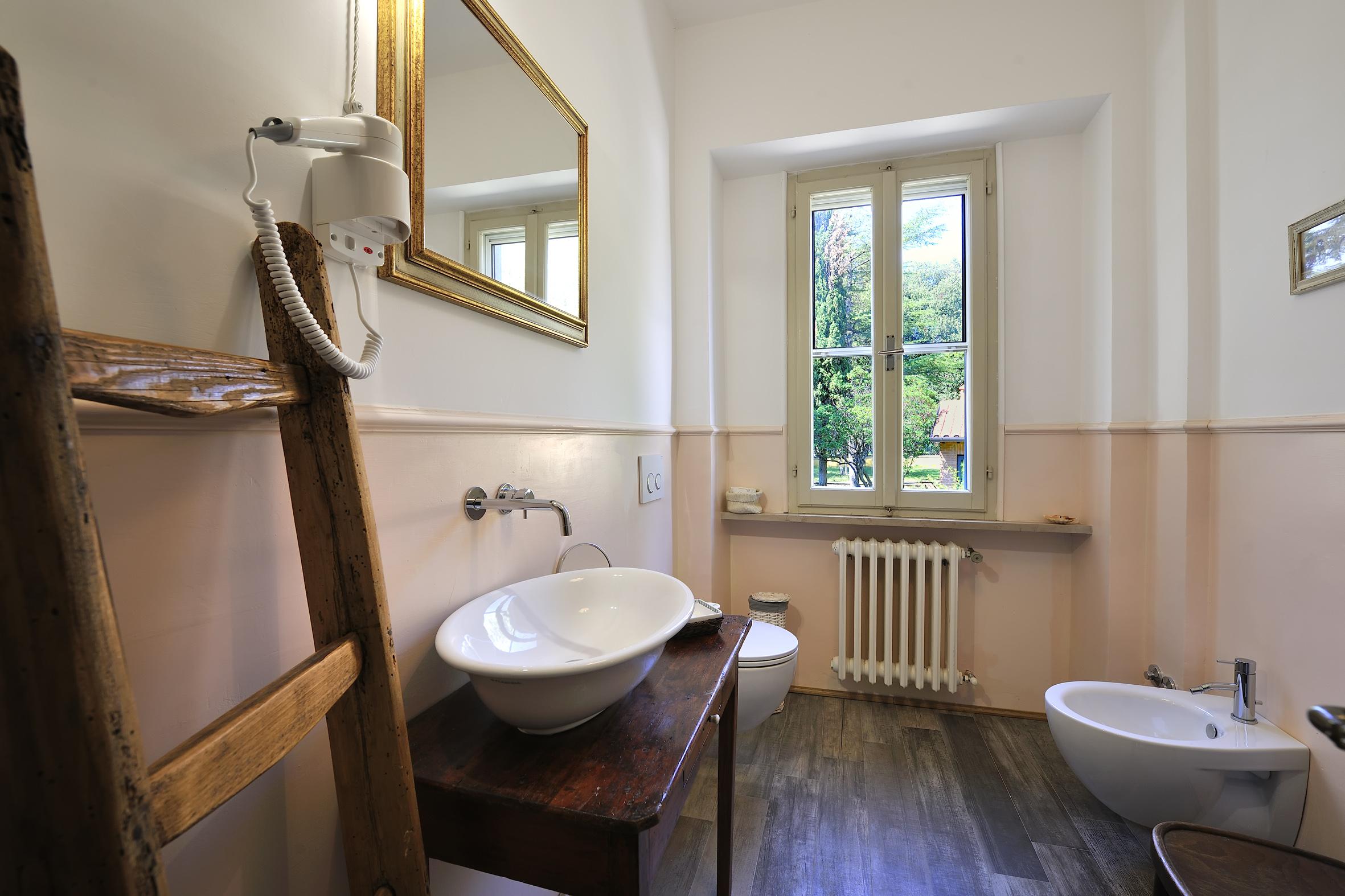 เอิง เปอตี ปาราดิส Villa Castiglione Della Valle ภายนอก รูปภาพ