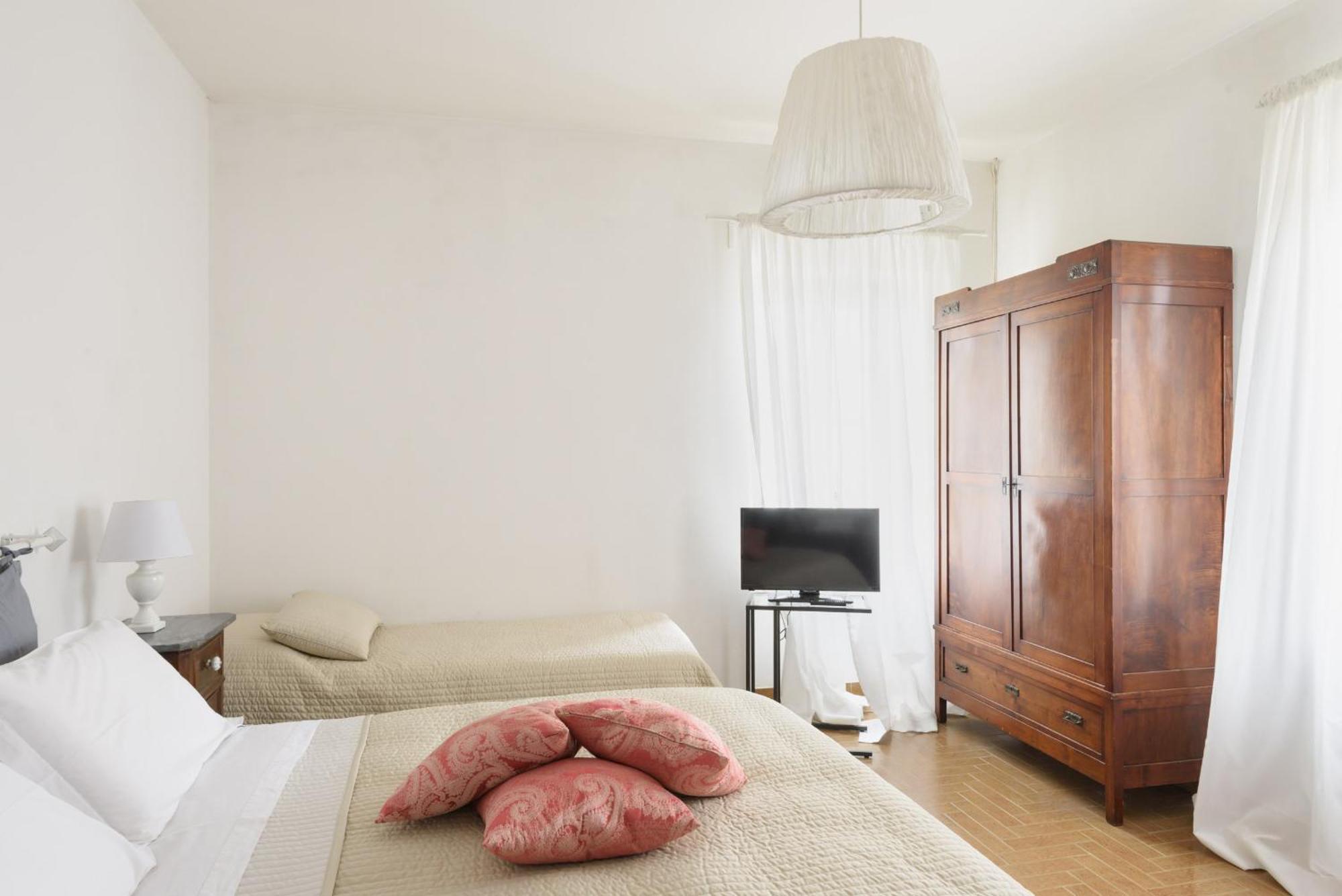 เอิง เปอตี ปาราดิส Villa Castiglione Della Valle ภายนอก รูปภาพ