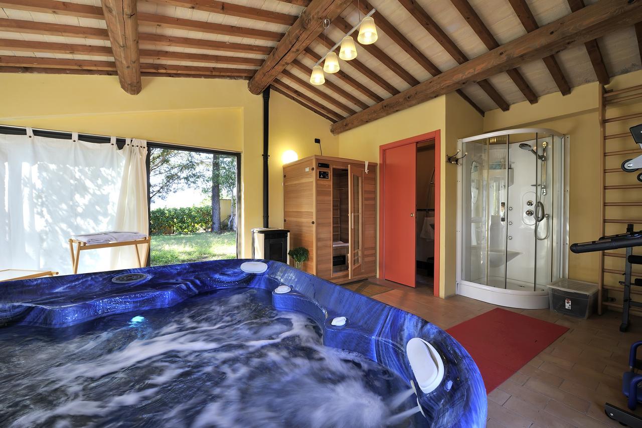 เอิง เปอตี ปาราดิส Villa Castiglione Della Valle ภายนอก รูปภาพ